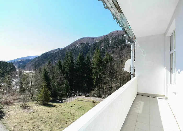 Otel Sanatorium Verhovyna 4*